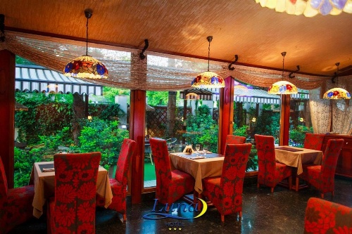 Luna Hotel image 2