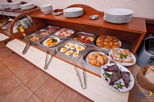 Luna Hotel image 30